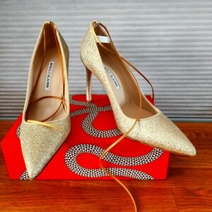 Manolo Blahnik Gold Glitter Women's Heels 37
